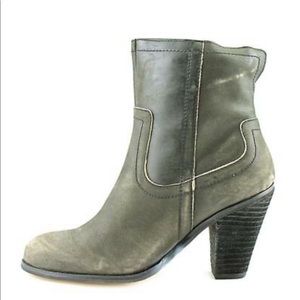 Corso Como Black ankle boots size 7! Shabby chic!